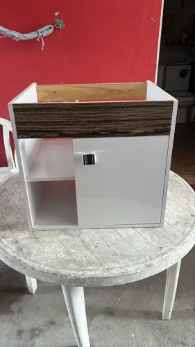 Gabinete para banheiro completo c/ kit de fixação 47x38x44 (GO4)