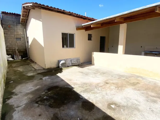 Casa na pratinha