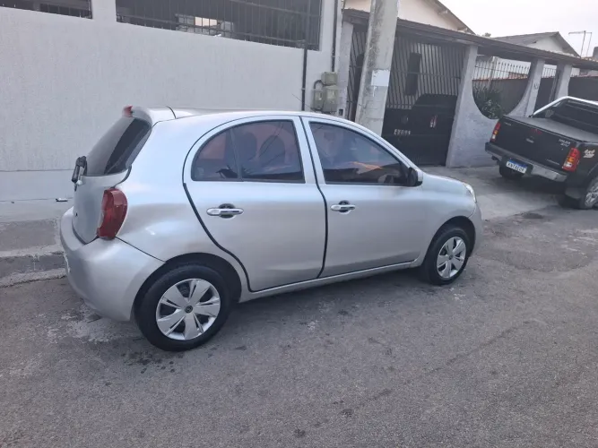 Nissan March S 1.0 12V Flex 5P 2017