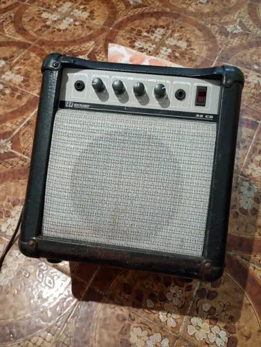 Cubo amplificador Baixo Thor CB 30