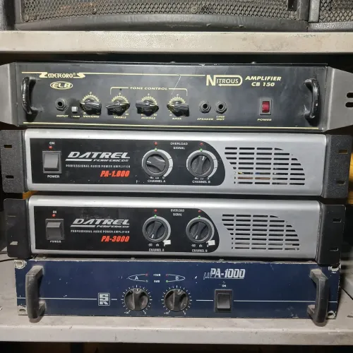 Amplificador PA-3000 e outros (699,99 cada)