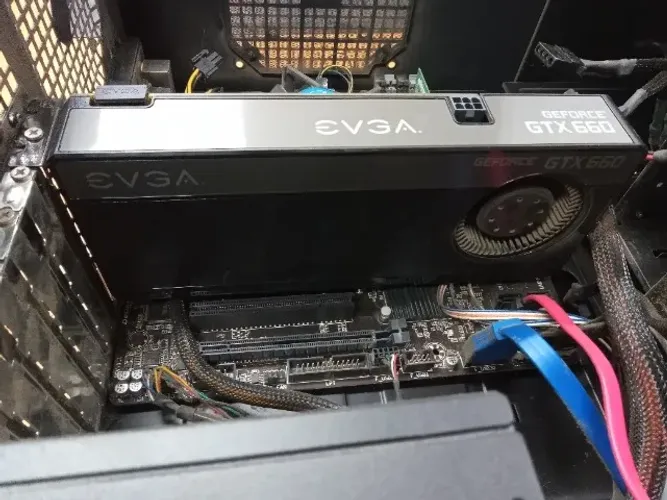 Última peça! Placa de Vídeo GeForce GTX 660 EVGA