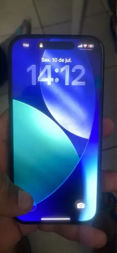 iPhone 15 com caixa