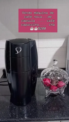 Vende-se máquina de café em cápsulas