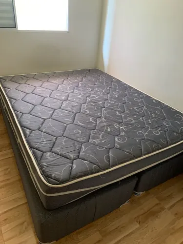 Cama box queen