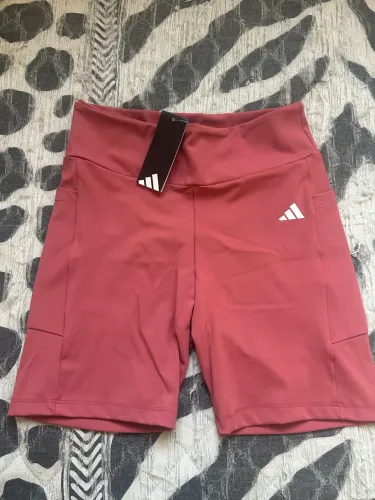 Short adidas