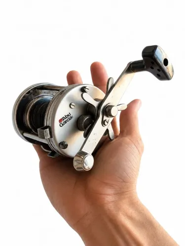 Abu Garcia Ambassadeur 7000 C3