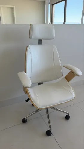 Vendo cadeira de escritório