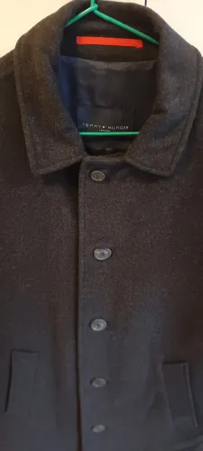 Sobretudo masculino da Tommy Hilfiger em feltro
