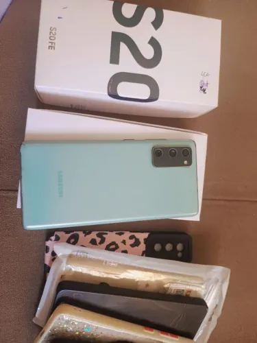 Samsung s20 fe completo 