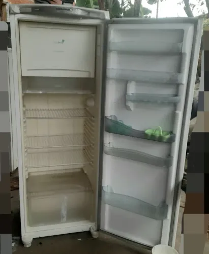 Geladeira consul frost free grande