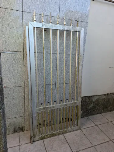 Vendo portão