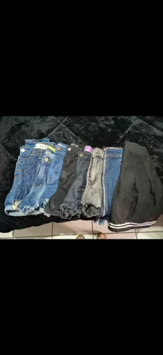 Lote de short e saia