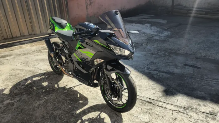 Ninja 400 2020 Preta/Verde