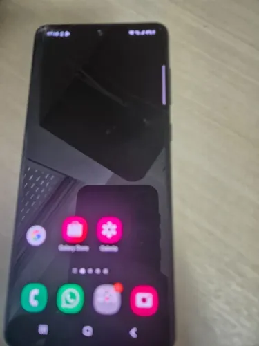 Celular A71 tela trincada