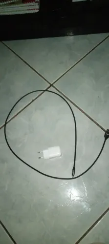 Carregador para celular j4