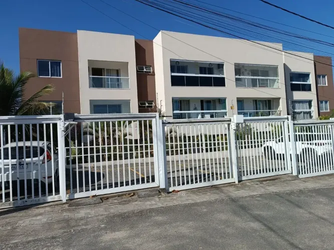 Itapuã Vende-se apartamento próximo ao Farol