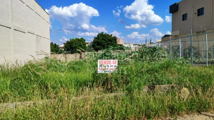 Terreno 360m² no bairro Cybelli à venda