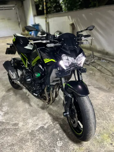 Z900 troco em 300cc