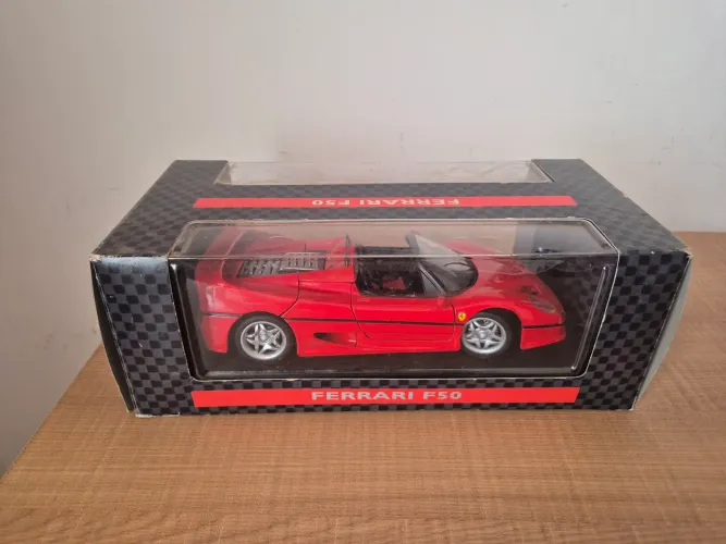 Carro ferrari colecionáveis