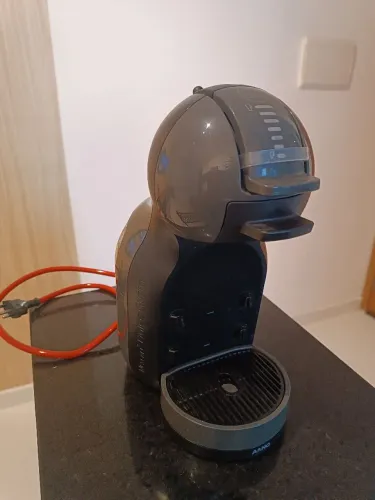 Cafeteira dolce gusto - com defeito