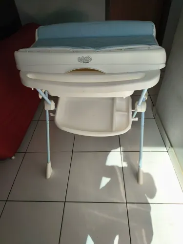 Banheira com trocador