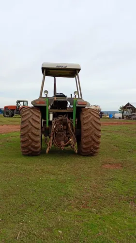 Trator Agrale bx 6150 140 cv 4x4 2004