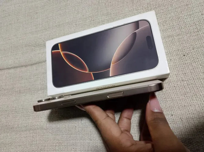iPhone 16 pro Max 256 semi novo 