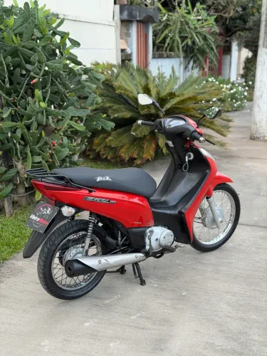 Biz 125 es 2013