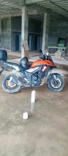 Cb500x de fino trato..