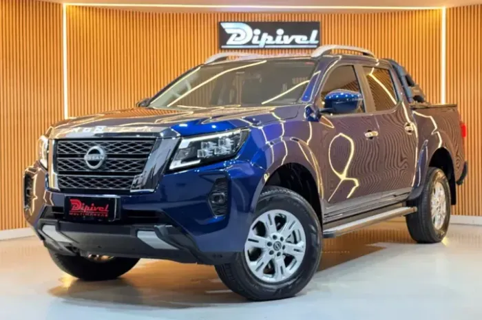 Nissan Frontier XE CD 4X4 2.3 Bi-TB Diesel Aut. 2025