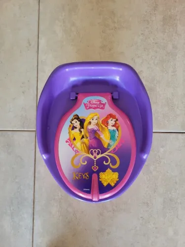 Troninho (penico) infantil princesas manina roxo
