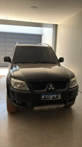 Mitsubishi Pajero TR4 2.0/ 2.0 Flex 16V 4X4 Aut. 2011