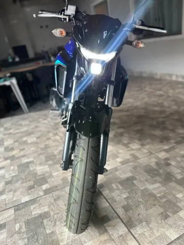 Fazer 250