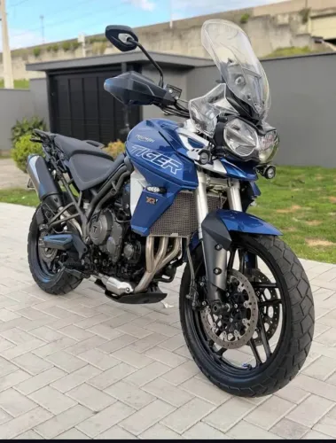 TIGER 800 XRT IMPECAVEL