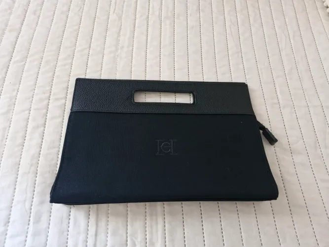 Bolsa de mão Carolina Herrera nova
