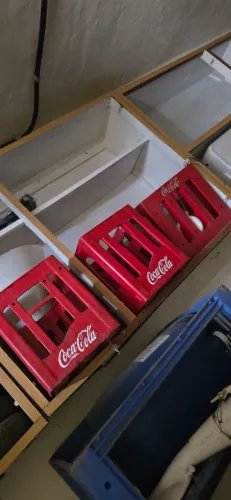 Caixas plástica coca cola 