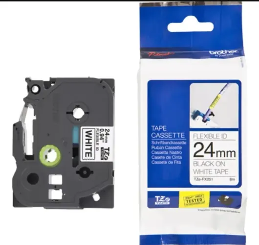 Kit de 1 etiquetas TZe-251 24mm para rotuladora brother
