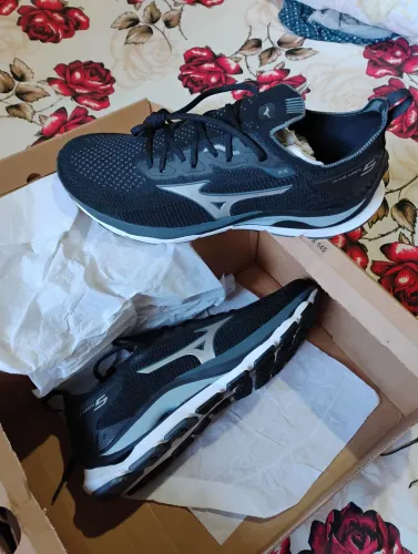 Tênis mizuno tamanho 43