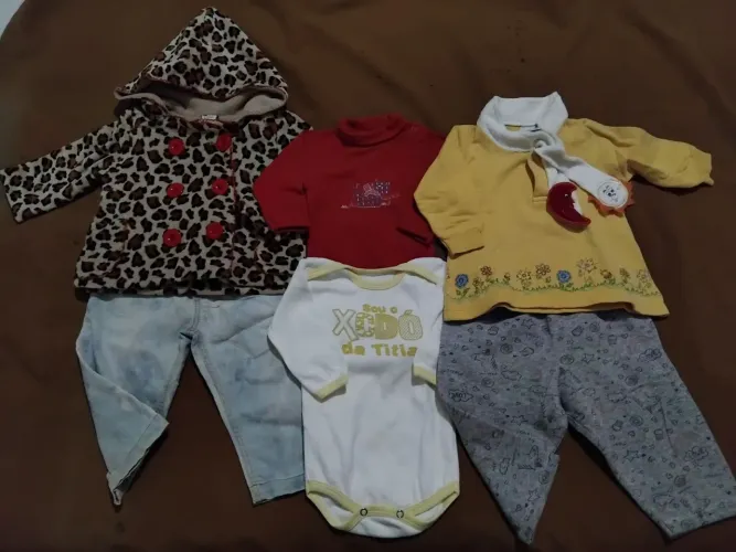 Roupinhas para bebê menina tamanhos 6 meses