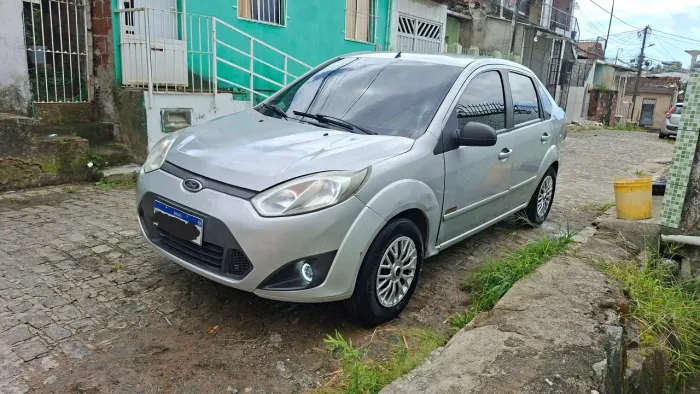 Ford Fiesta Sed. 1.6 8V Flex 4P 2012