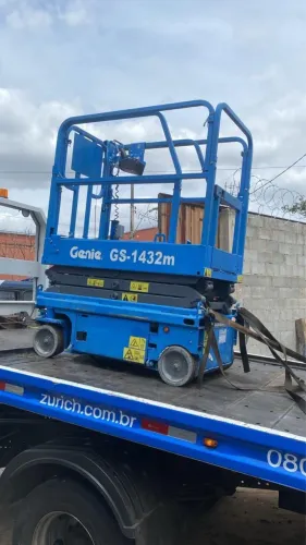 Plataforma elevatória Tesoura 