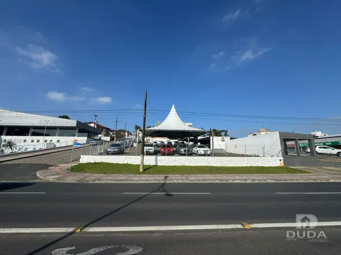 Terreno Comercial para Locação
