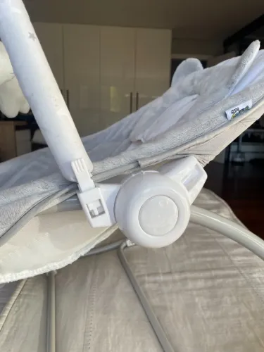 Cadeira de Descanso Bebê Musical Polar Bege 18kgs Maxi Baby
