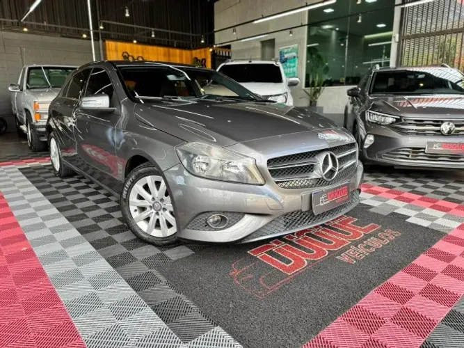 Mercedes-Benz Classe A 200 1.6 TB 16V Style 156cv Aut. 2014