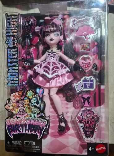 Draculaura Scary Sweet Birthday