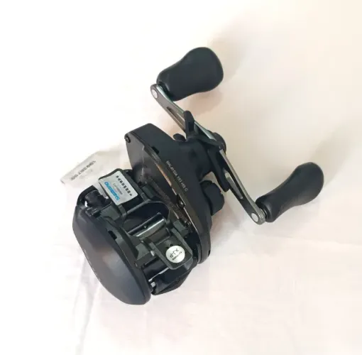 Carretilha Shimano Caius 151HG - NOVA ZERA NA CAIXA