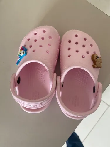 Crocs infantil