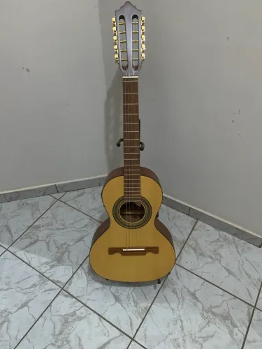 Viola novinha na caixa Giannini Raiz