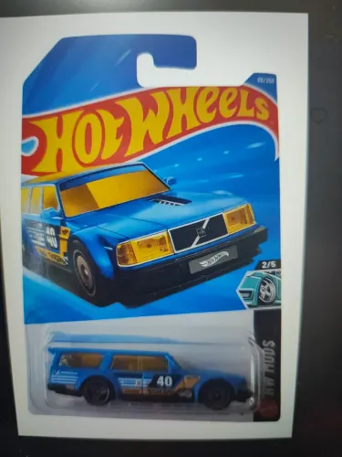 Hotwheels Volvo 240 Drift Wagon